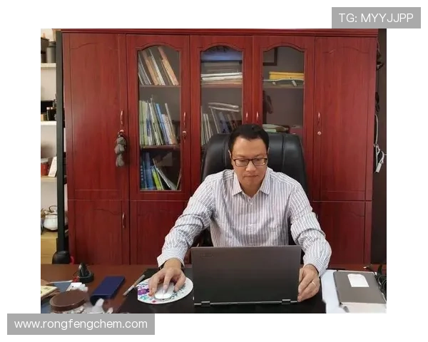 以最帅企业家为核心描绘新时代创新领袖崛起传奇风采篇章魅力绽放